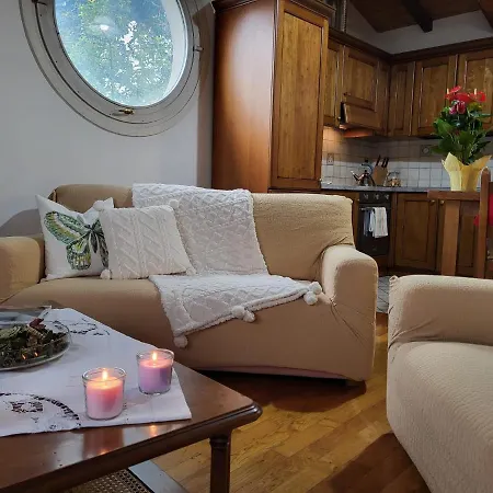 Antico Borgo Ξενοδοχείο με διαμερίσματα Μόντενα