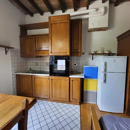 Antico Borgo Ξενοδοχείο με διαμερίσματα Μόντενα