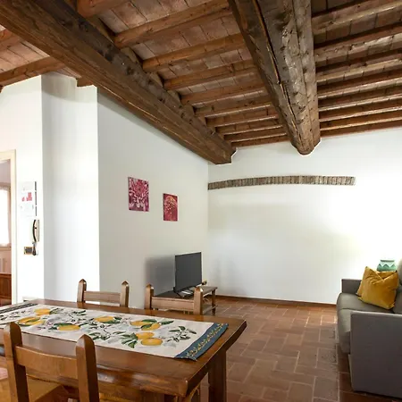 Antico Borgo Apartahotel Módena