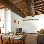 Antico Borgo アパートホテル モデナ