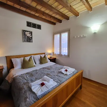 Antico Borgo Aparthotel Modena