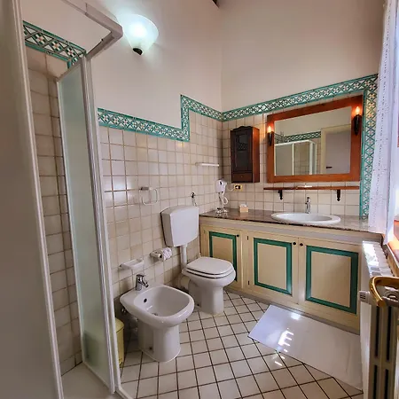 Antico Borgo Apartahotel Módena
