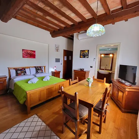 Apartahotel Antico Borgo Módena