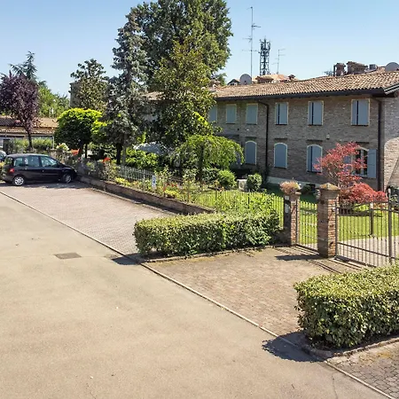 Apartahotel Antico Borgo Módena