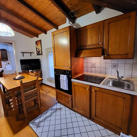 Apartahotel Antico Borgo 4*