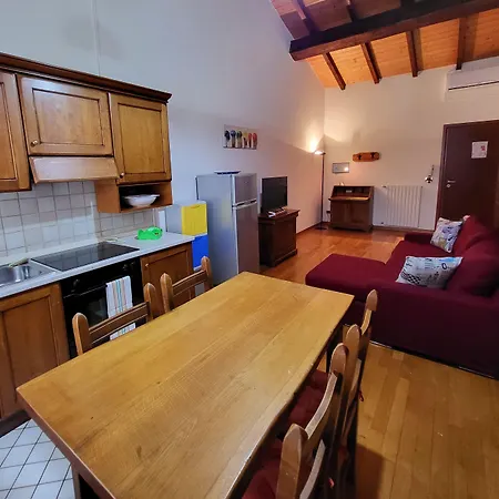 Antico Borgo Apartahotel 4*